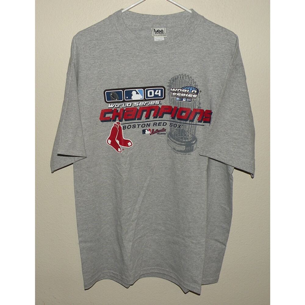 Vintage Lee Sport Men’s Large SS T Shirt 2004 Boston Red Sox World Series Champs